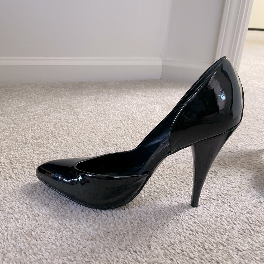 Steven by Steve Madden Asymmetrical Patent Leather Pump - Picture 5 of 6